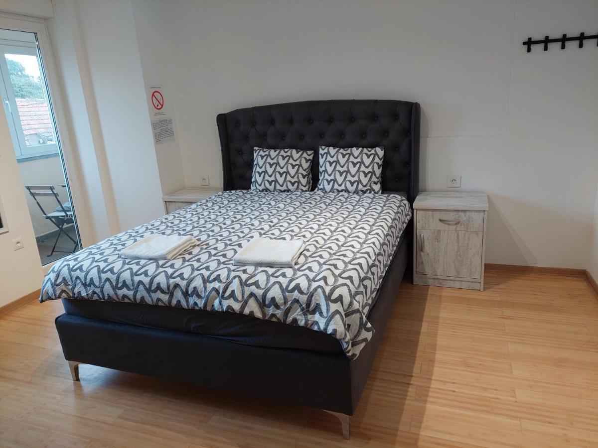 City Passage Apartments- Rooms Novi Sad Exteriör bild